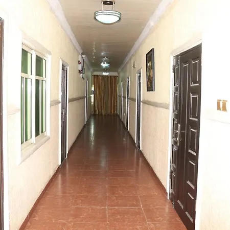 Entry Point Hotel 3*
